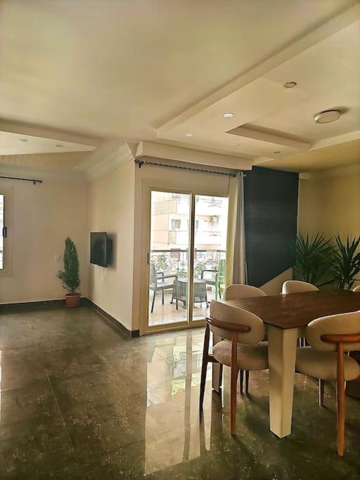 Stylish Luxury Furnished